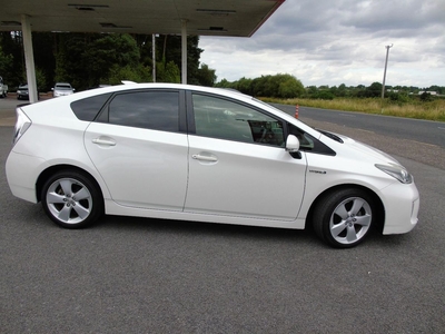 2014 - Toyota Prius Automatic