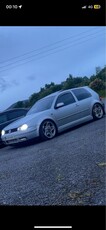 2003 - Volkswagen Golf ---