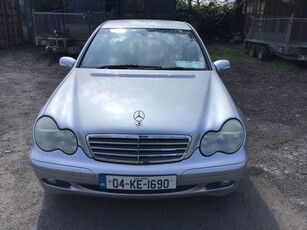 2004 - Mercedes-Benz C-Class Manual