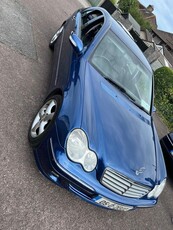 2005 - Mercedes-Benz C-Class Automatic