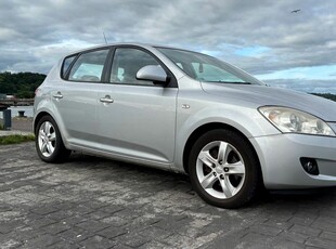 2007 - Kia Ceed Manual