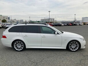 2009 - BMW 5-Series ---