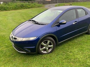 2010 - Honda Civic ---