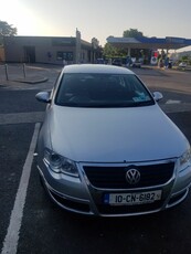 2010 - Volkswagen Passat ---