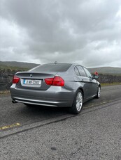 2011 - BMW 3-Series Manual