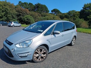 2011 - Ford S-Max Manual