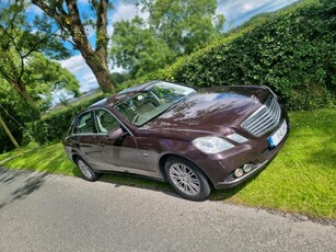 2011 - Mercedes-Benz E-Class Automatic