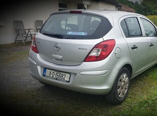 2011 - Opel Corsa Manual