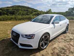 2012 - Audi A5 Manual