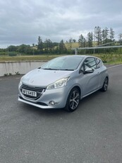 2012 - Peugeot 208 Manual