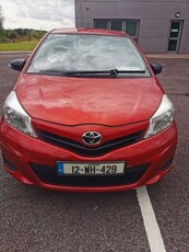 2012 - Toyota Yaris Manual