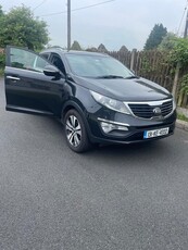 2013 - Kia Sportage Manual