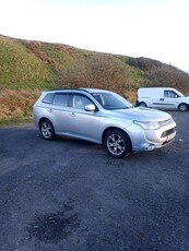 2013 - Mitsubishi Outlander Manual