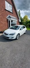 2013 - Opel Astra Manual