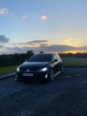 2013 - Volkswagen Golf Manual