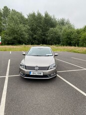 2013 - Volkswagen Passat Manual