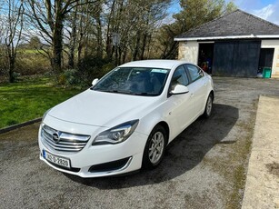 2014 - Opel Insignia Manual