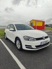 2014 - Volkswagen Golf Manual