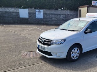 2015 - Dacia Sandero Manual