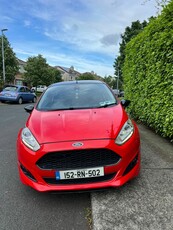 2015 - Ford Fiesta Manual