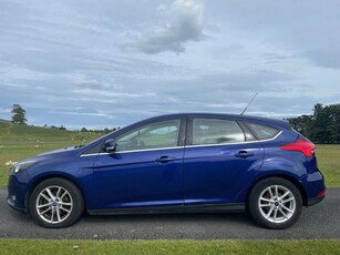 2015 - Ford Focus Manual