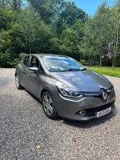 2015 - Renault Clio Manual