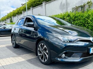 2015 - Toyota Auris Automatic