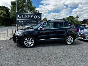 2015 - Volkswagen Tiguan Manual