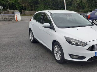 2016 - Ford Focus Manual