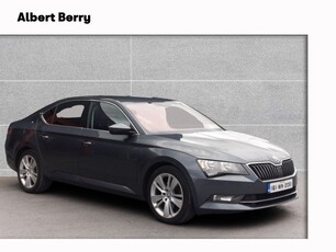 2016 - Skoda Superb Manual