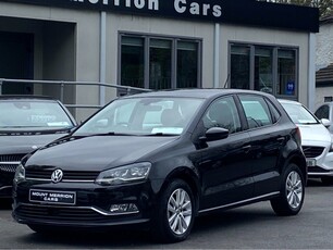 2016 - Volkswagen Polo Automatic