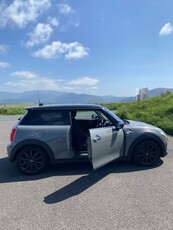 2017 - Mini Cooper Automatic