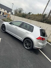 2017 - Volkswagen Golf Manual