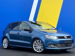 2017 - Volkswagen Polo Automatic