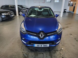 2019 - Renault Clio Manual