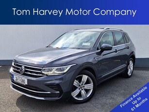 2021 - Volkswagen Tiguan Manual