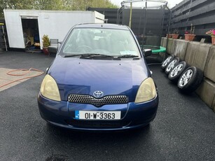 2001 - Toyota Yaris ---