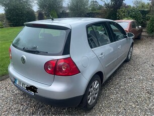 2008 - Volkswagen Golf Manual