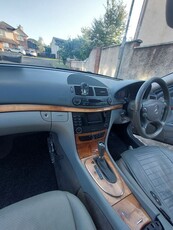 2009 - Mercedes-Benz E-Class Automatic