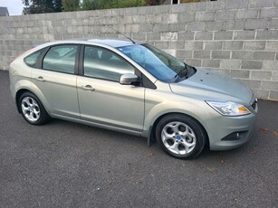 2010 - Ford Focus Manual