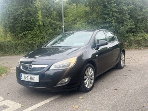 2010 - Opel Astra Manual