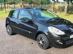 2010 - Renault Clio Manual