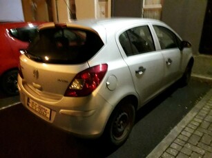 2010 - Vauxhall Corsa ---