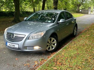 2011 - Opel Insignia Manual