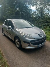 2011 - Peugeot 207 Manual