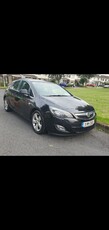 2011 - Vauxhall Astra ---