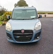 2012 - Fiat Doblo Manual