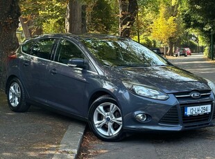 2012 - Ford Focus Manual