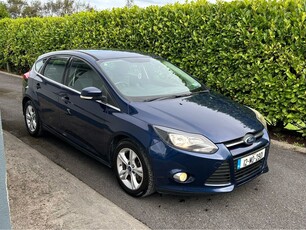 2012 - Ford Focus Manual