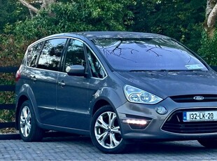 2013 - Ford S-Max Manual